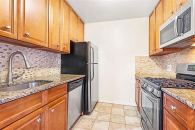 201 St Pauls Ave unit 11F, Jersey City, NJ 07306 - photo 2