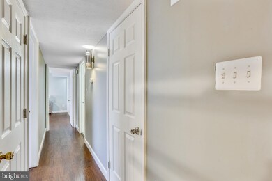 19629 Gunners Branch Rd unit G, Germantown, MD 20876 - photo 4