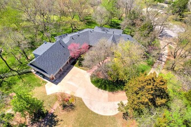 4504 Tall Oaks Ct, Edmond, OK 73025 - photo 5