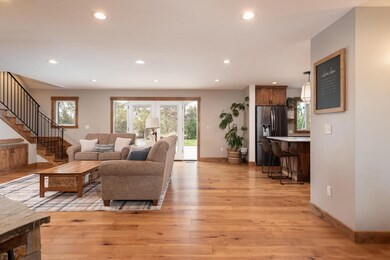 64885 Mcgrath Rd, Bend, OR 97701 - photo 4