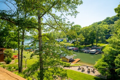 11970 W Glen Ln, Columbus, IN 47201 - photo 3