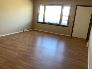 1721 11th St, Waukegan, IL 60085 - photo 4