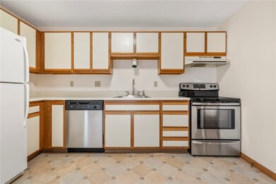 47 Morgan Ave unit 6, Johnston, RI 02919 - photo 6