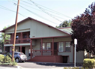 1937 Oregon Ave, Klamath Falls, OR 97601 - photo 2