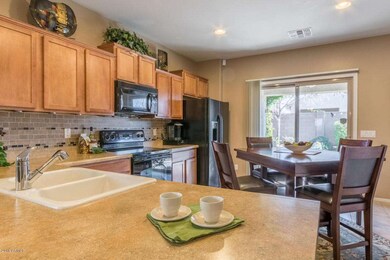 Eat In Kitchen
