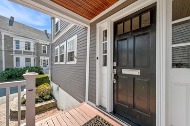 10 Darling St, Marblehead, MA 01945 - photo 5