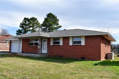 1261 Sunrise Ave, Springdale, AR 72764 - photo 2