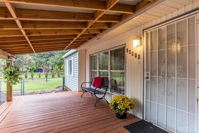 18918 Tuscarora Ln, Bend, OR 97702 - photo 4