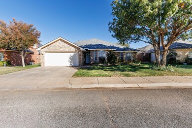 414 Sooner St, Wolfforth, TX 79382 - photo 2