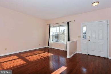 37 Tasley Ct, Trenton, NJ 08691 - photo 6