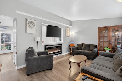 1818 Rainier Dr, Pocatello, ID 83201 - photo 2