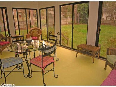 Other - Florida Room Overlooks Huge Backyard with 