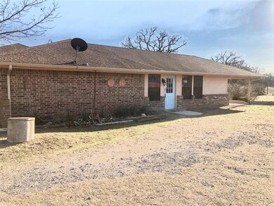 604 County Road 4680, Boyd, TX 76023 - photo 4