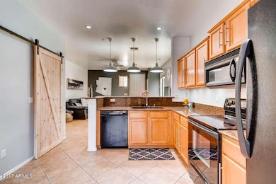 925 S Porter Ct Gilbert AZ-small-012-6-K