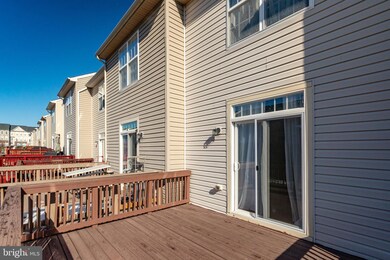 15704 John Diskin Cir, Woodbridge, VA 22191 - photo 5