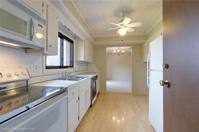 510 Child St unit 104B, Warren, RI 02885 - photo 6