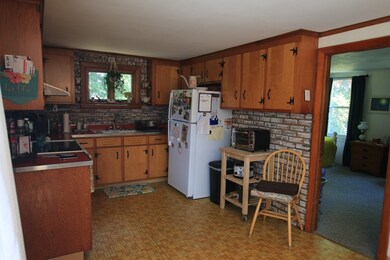 252 Providence Rd, South Grafton, MA 01560 - photo 7