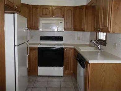 78 Corey Colonial unit 78, Agawam, MA 01001 - photo 5