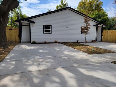2702 Reid St, Houston, TX 77026 - photo 2