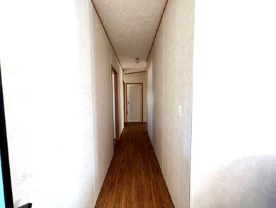 83 Rogers Ln, Tylertown, MS 39667 - photo 4