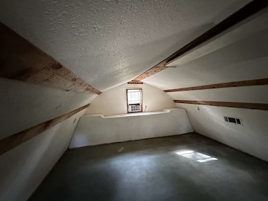 110 Stewart St, Coldspring, TX 77331 - photo 7