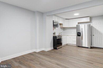 556 S Bentalou St, Baltimore, MD 21223 - photo 4