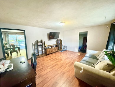 198 Colvintown Rd, Coventry, RI 02816 - photo 4