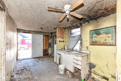 7836 E 46th St, Indianapolis, IN 46226 - photo 6