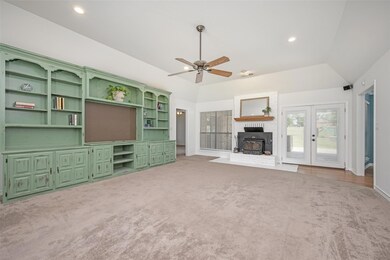 900 Timber Trail, Decatur, TX 76234 - photo 5