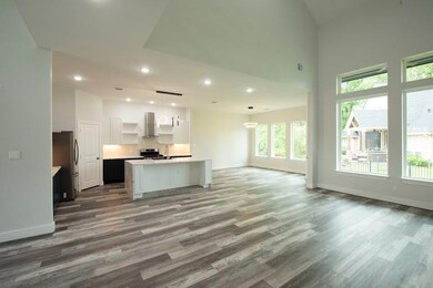 216 Monterrey W, Montgomery, TX 77356 - photo 6