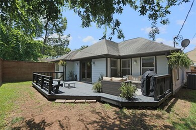 806 Northwood St, Houston, TX 77009 - photo 2