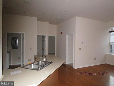 138 E Antietam St unit 208, Hagerstown, MD 21740 - photo 3
