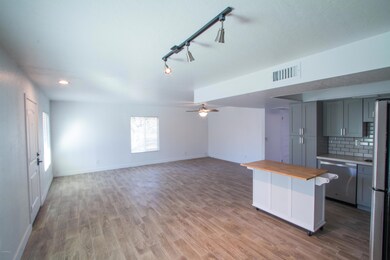 1231 E Tempe Dr unit A, Tempe, AZ 85281 - photo 5