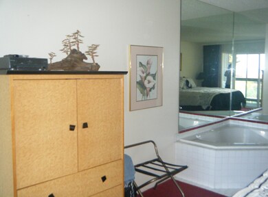 6_Otter_Rock_real_estate_Unit172_TV_Jacu