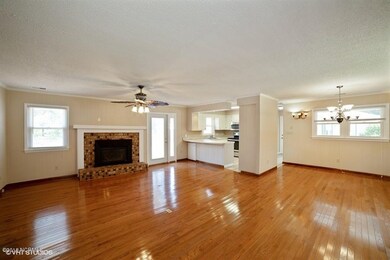 24_207SHORELINEDREAST_2024_LowRes