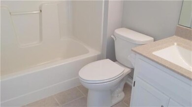 Lower level full bath.