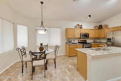 3875 E Vaughn Ave unit 2B, Gilbert, AZ 85234 - photo 5