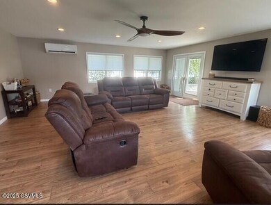 703 Ann St, Nescopeck, PA 18635 - photo 5