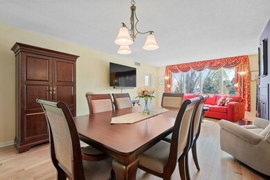 387 Place Ln, Woburn, MA 01801 - photo 2