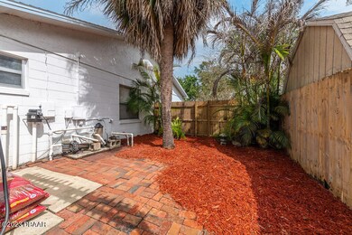 1212JeffreyDrPortOrange-7