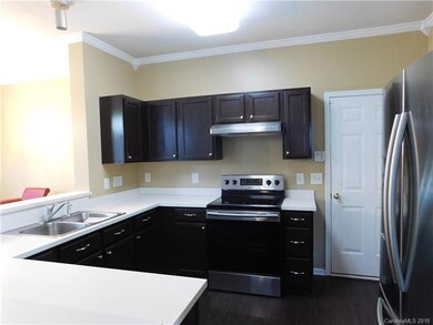 New range/oven & Dishwasher
