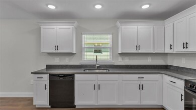 1246 Dorothy St, Lakeland, FL 33815 - photo 6