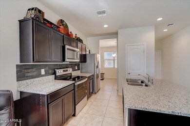 17-E Verbina Ln-017