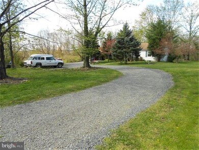 3023 Finland Rd, Pennsburg, PA 18073 - photo 3
