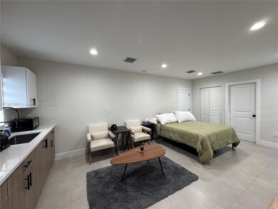 11820 SW 189th St unit 1, Miami, FL 33177 - photo 5