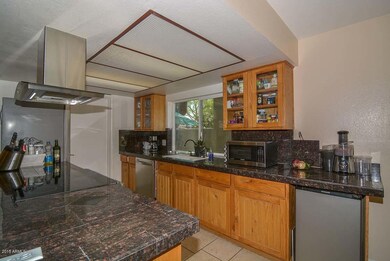 Kitchen2