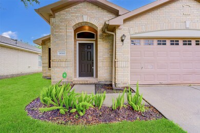 9019 Canton Park Ln, Houston, TX 77095 - photo 3