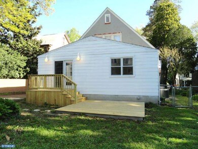 611 E Manoa Rd, Havertown, PA 19083 - photo 2