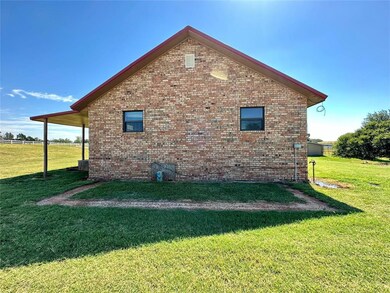 19688 E 1080 Rd, Elk City, OK 73644 - photo 5