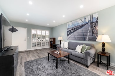 1145 Larrabee St unit 6, West Hollywood, CA 90069 - photo 4